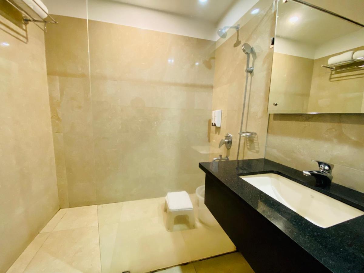 Hotel Ananya Regency Kashipur Exterior foto